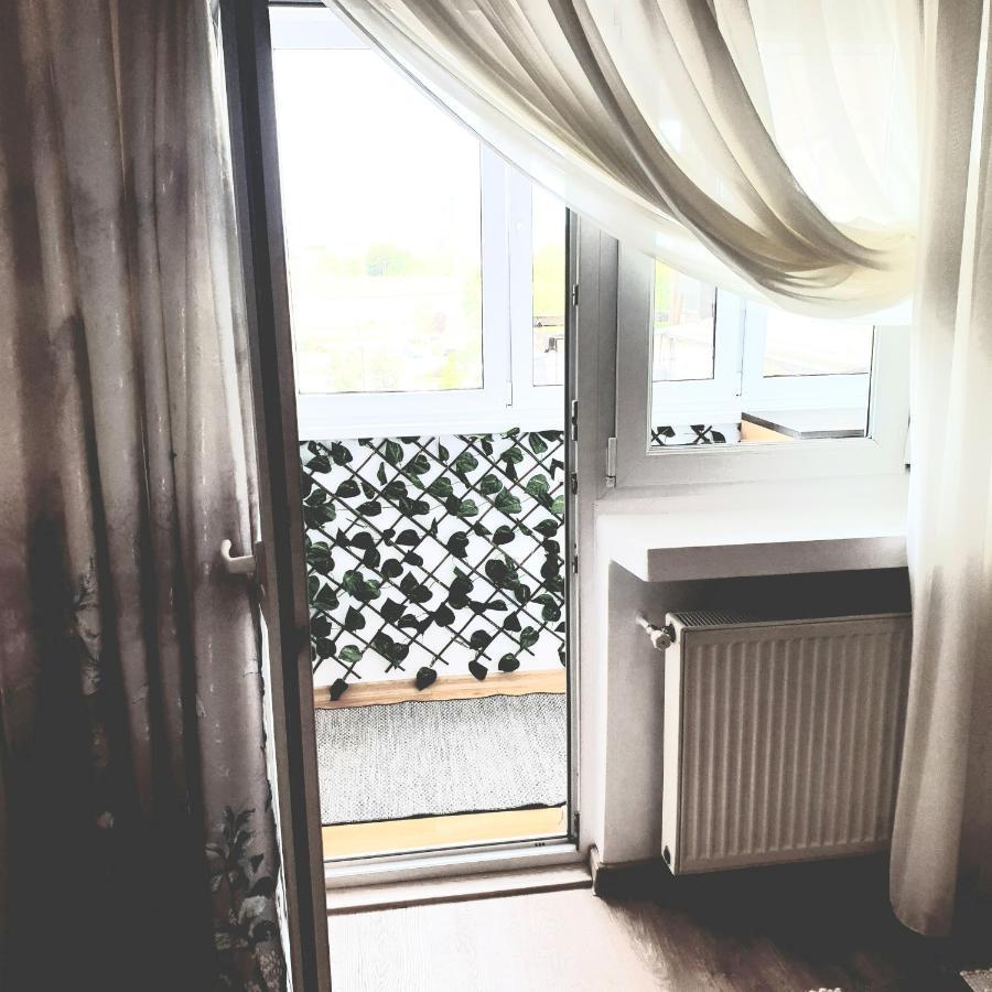 Apartament Carolina Parc アルバ・ユリア エクステリア 写真
