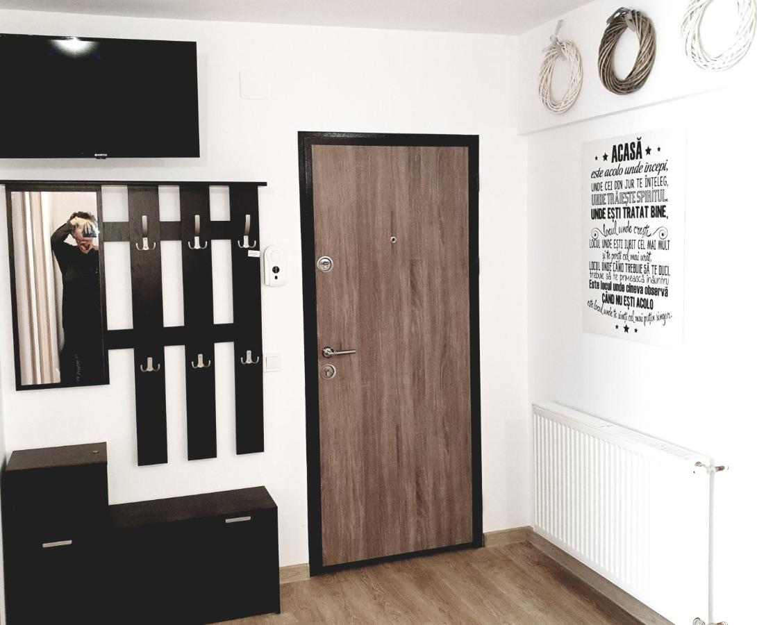 Apartament Carolina Parc アルバ・ユリア エクステリア 写真