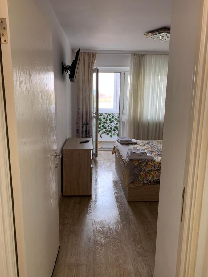Apartament Carolina Parc アルバ・ユリア エクステリア 写真